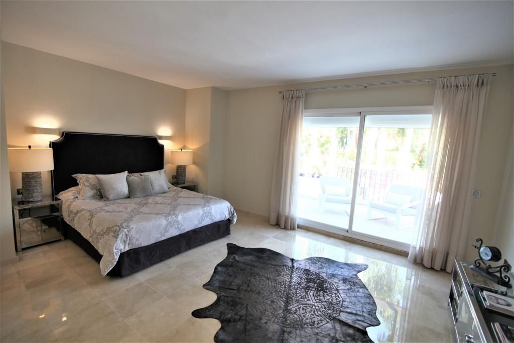 Villa for long term rent in Marbella Golden Mile