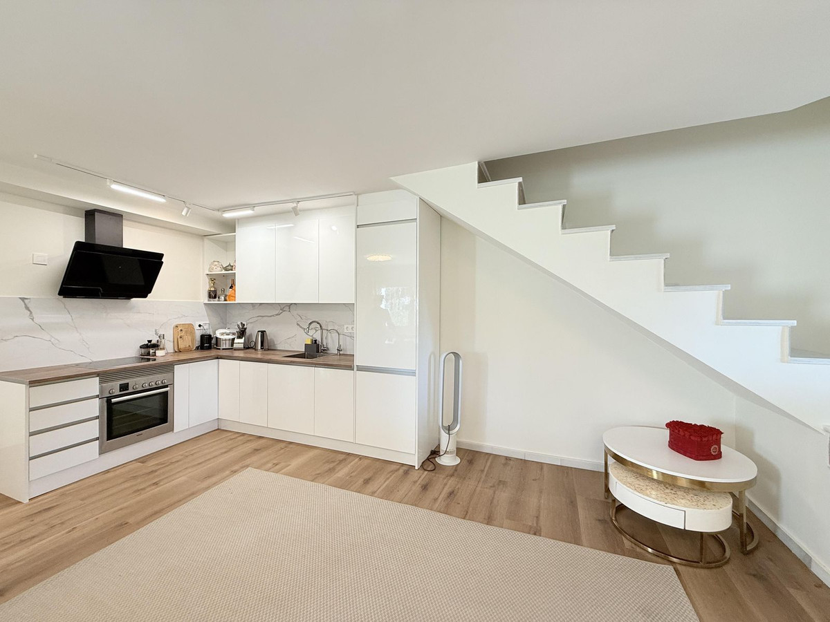 Town House for rent in Estepona East