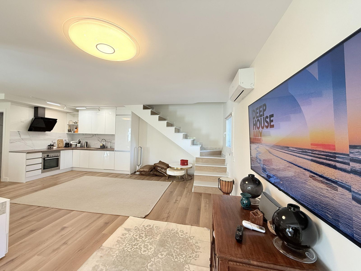 Town House for rent in Estepona East