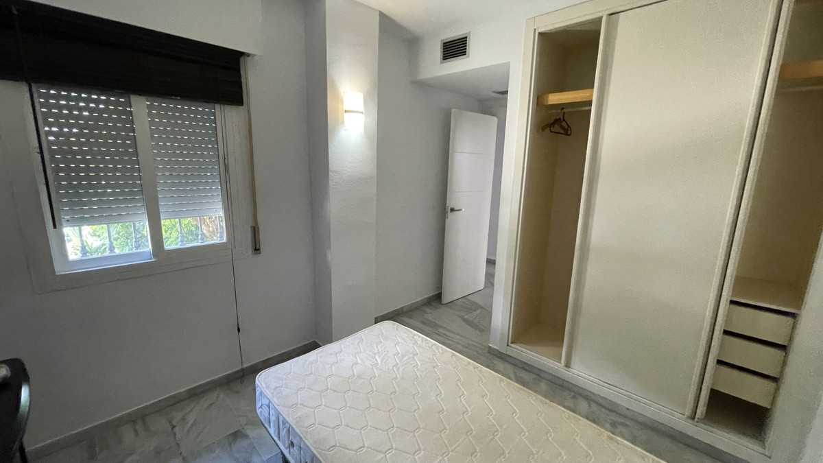 Ground Floor Apartment for rent in Nueva Andalucia, Marbella
