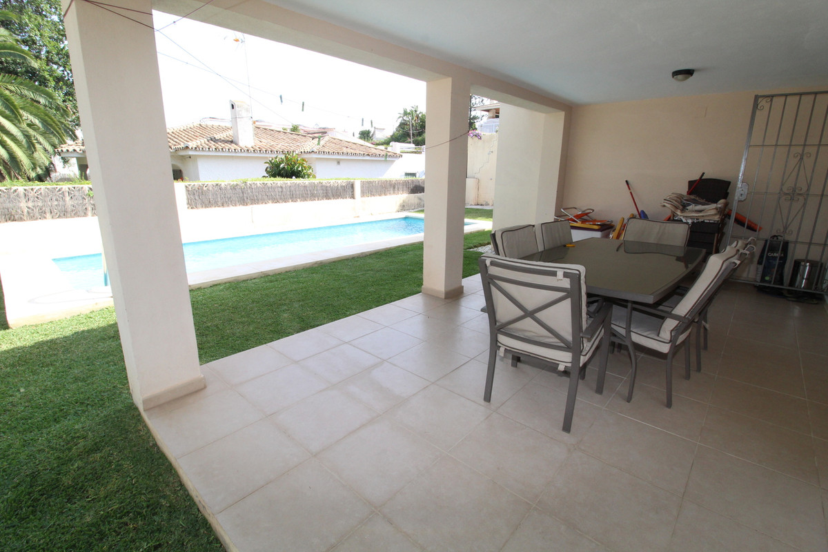 Town House for rent in Nueva Andalucia, Marbella