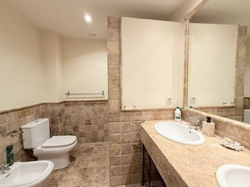 Ground Floor Apartment for short term rent in Estepona