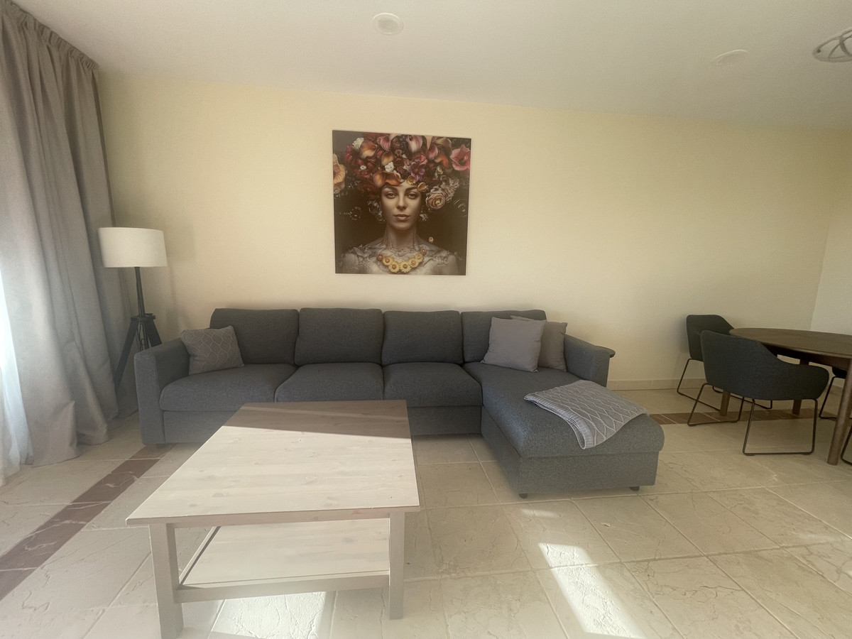 Ground Floor Apartment for short term rent in Estepona