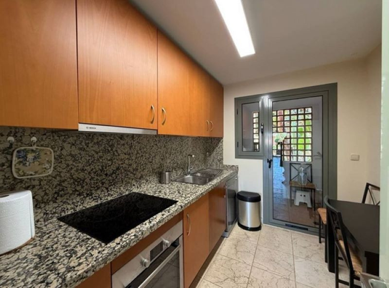 Ground Floor Apartment for short term rent in Estepona