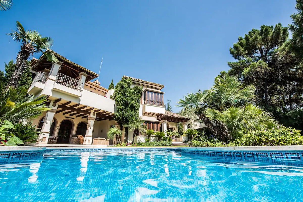 Villa en alquiler en La Zagaleta, Benahavis
