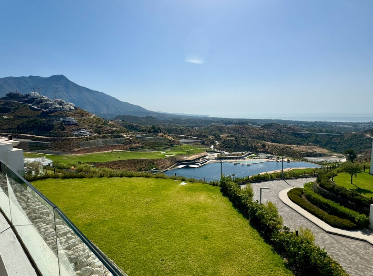 Apartment for rent in La Quinta, Benahavis