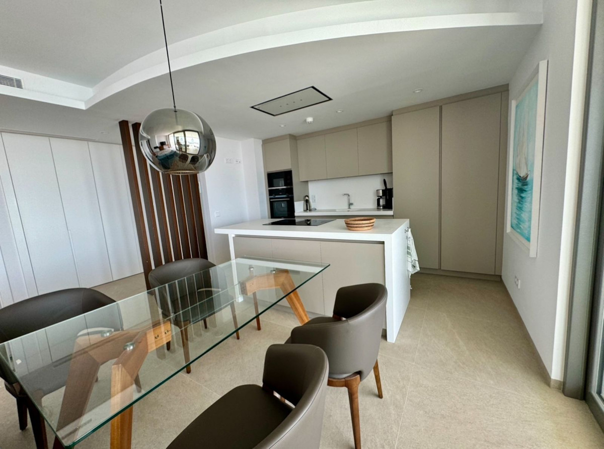 Apartment for rent in La Quinta, Benahavis