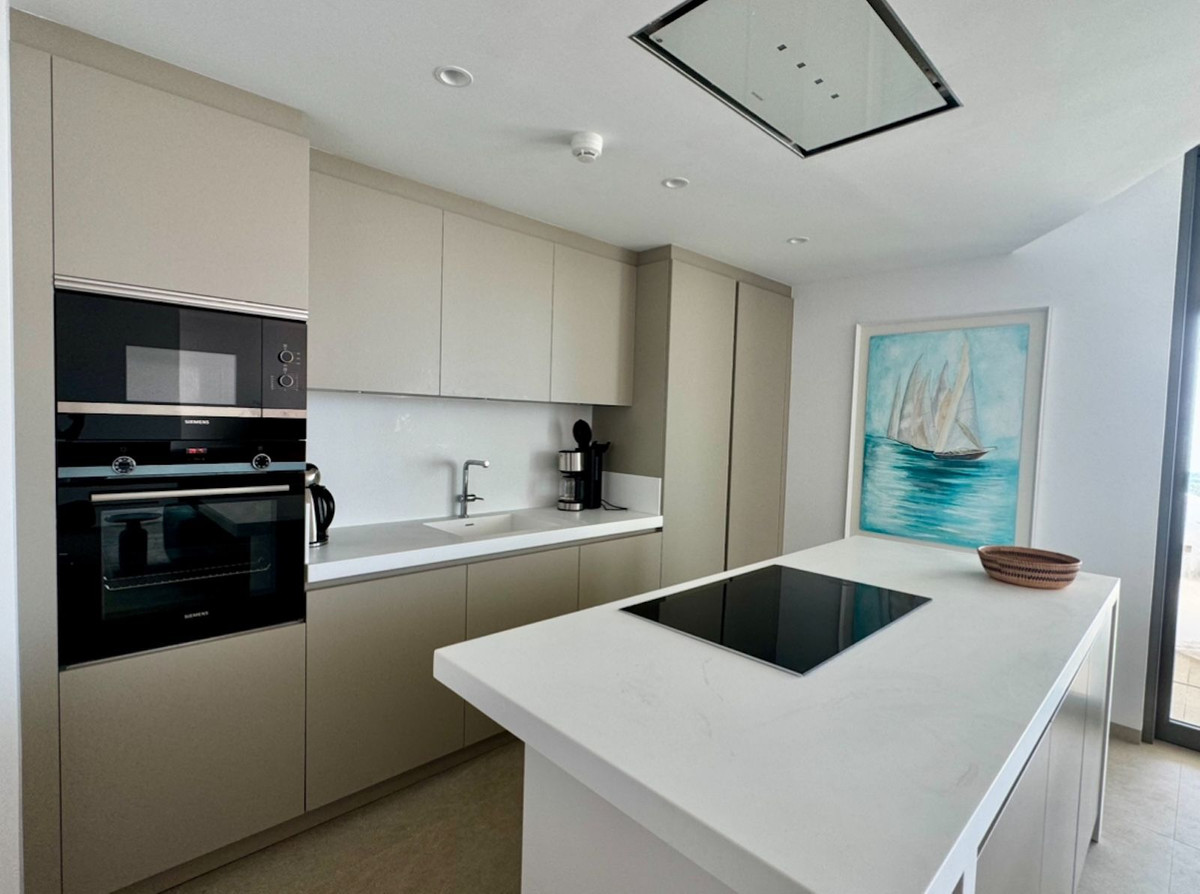 Apartment for rent in La Quinta, Benahavis