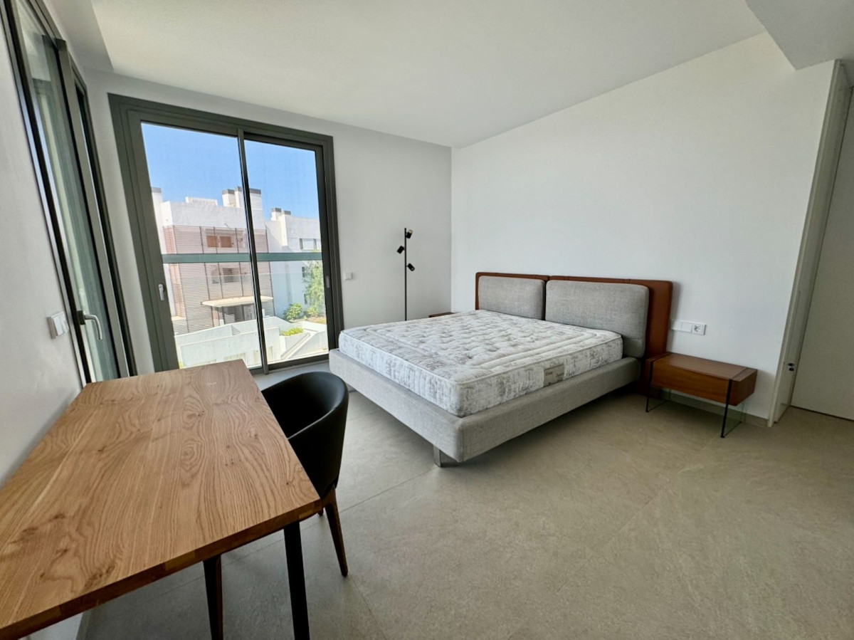 Apartment for rent in La Quinta, Benahavis