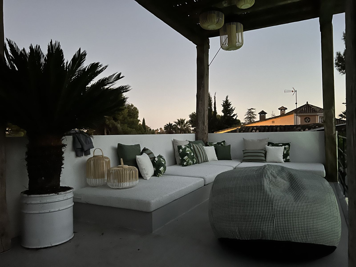 Villa for long term rent in Nueva Andalucia, Marbella