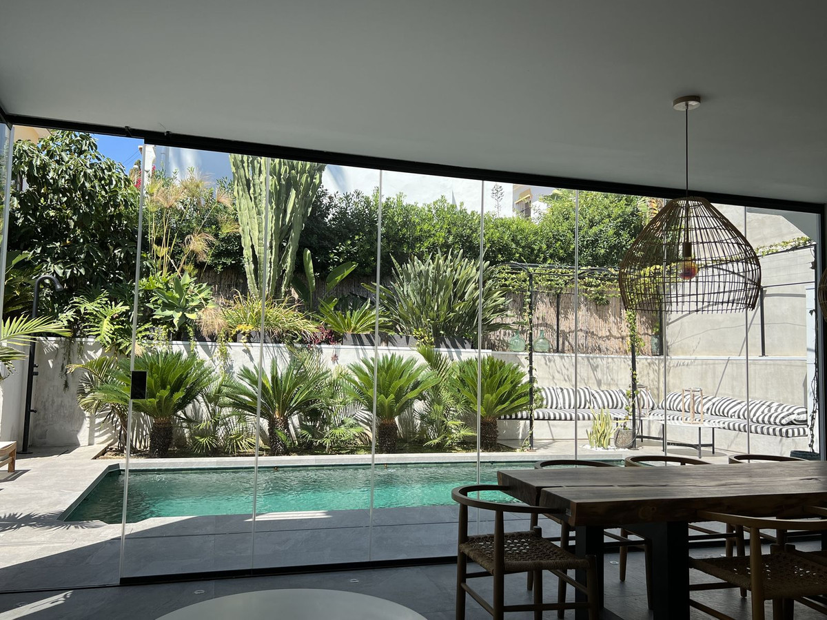 Villa for long term rent in Nueva Andalucia, Marbella