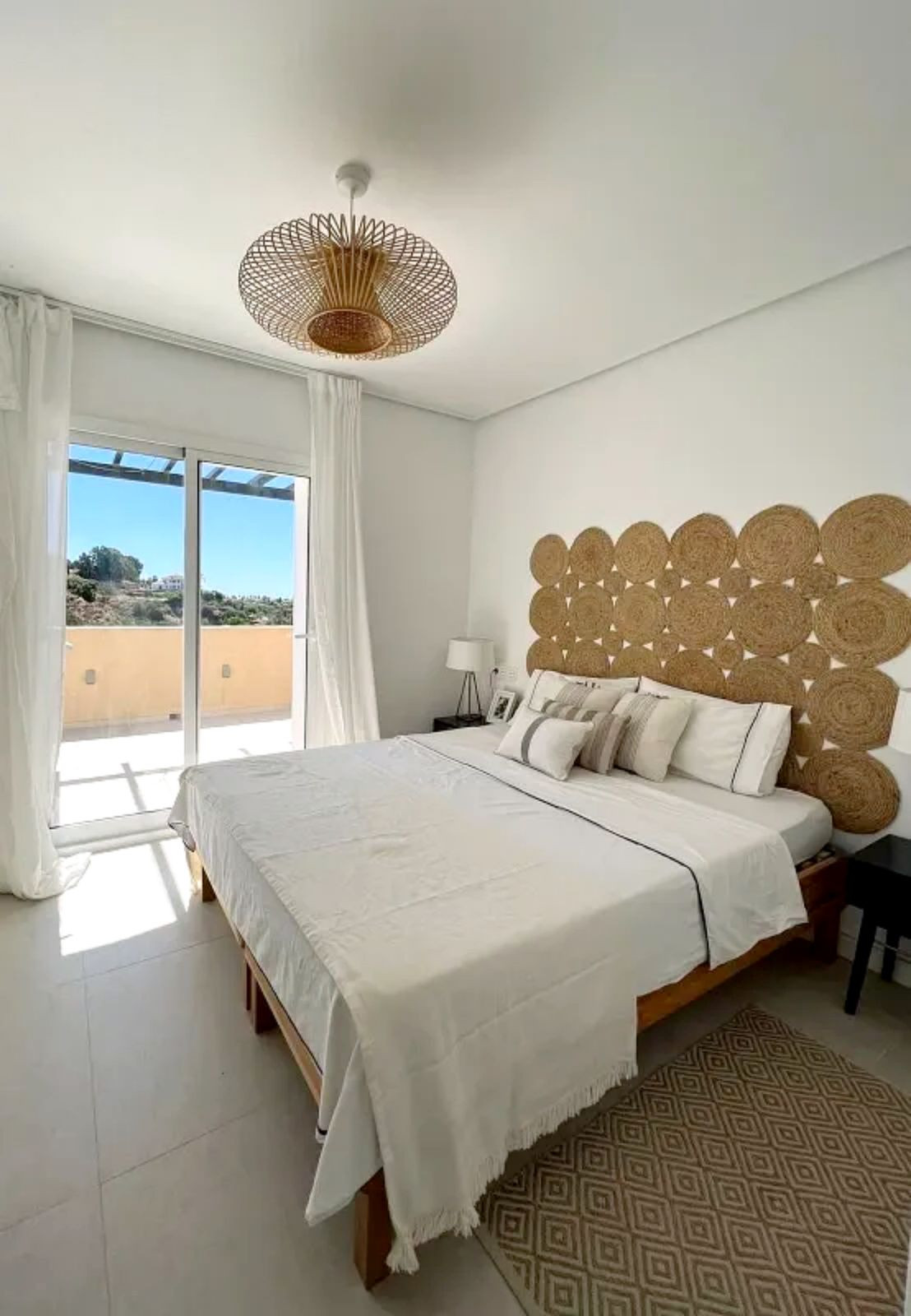 Penthouse for long term rent in La Quinta, Benahavis