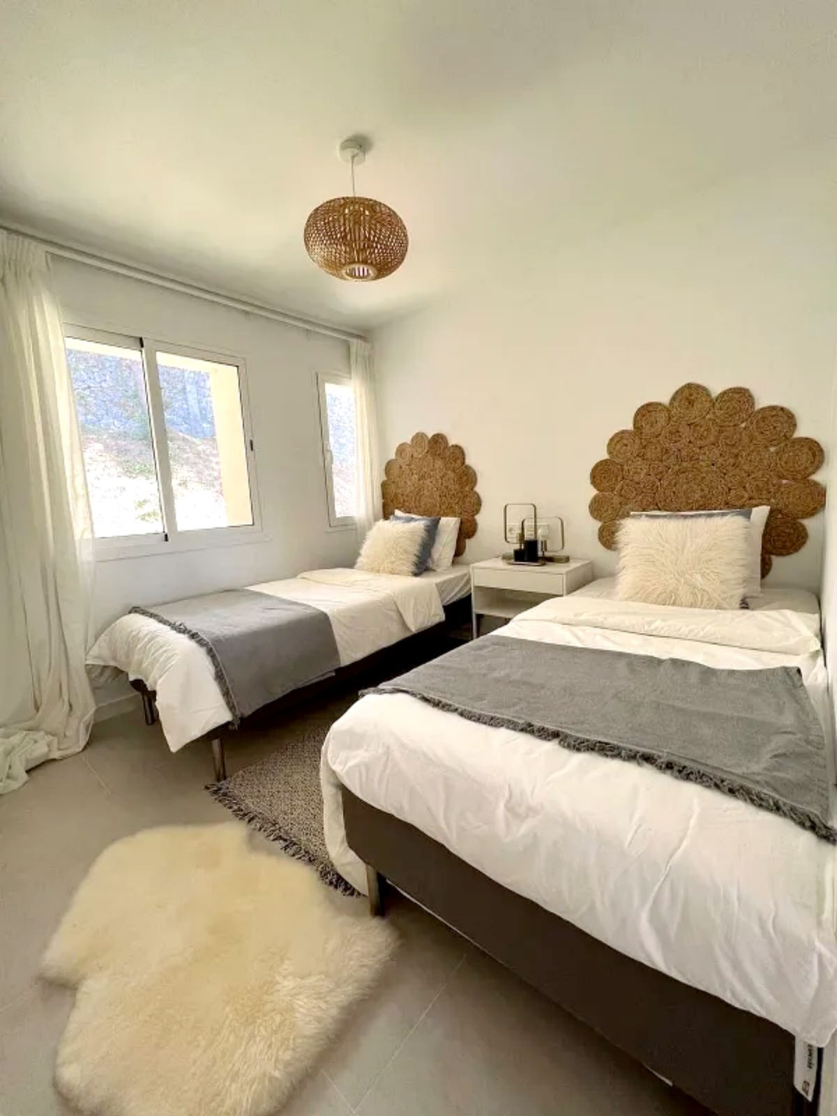 Penthouse for long term rent in La Quinta, Benahavis