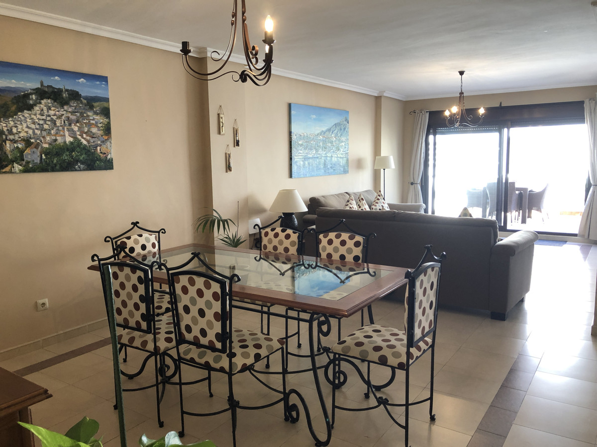 Ground Floor Apartment for rent in Nueva Andalucia, Marbella