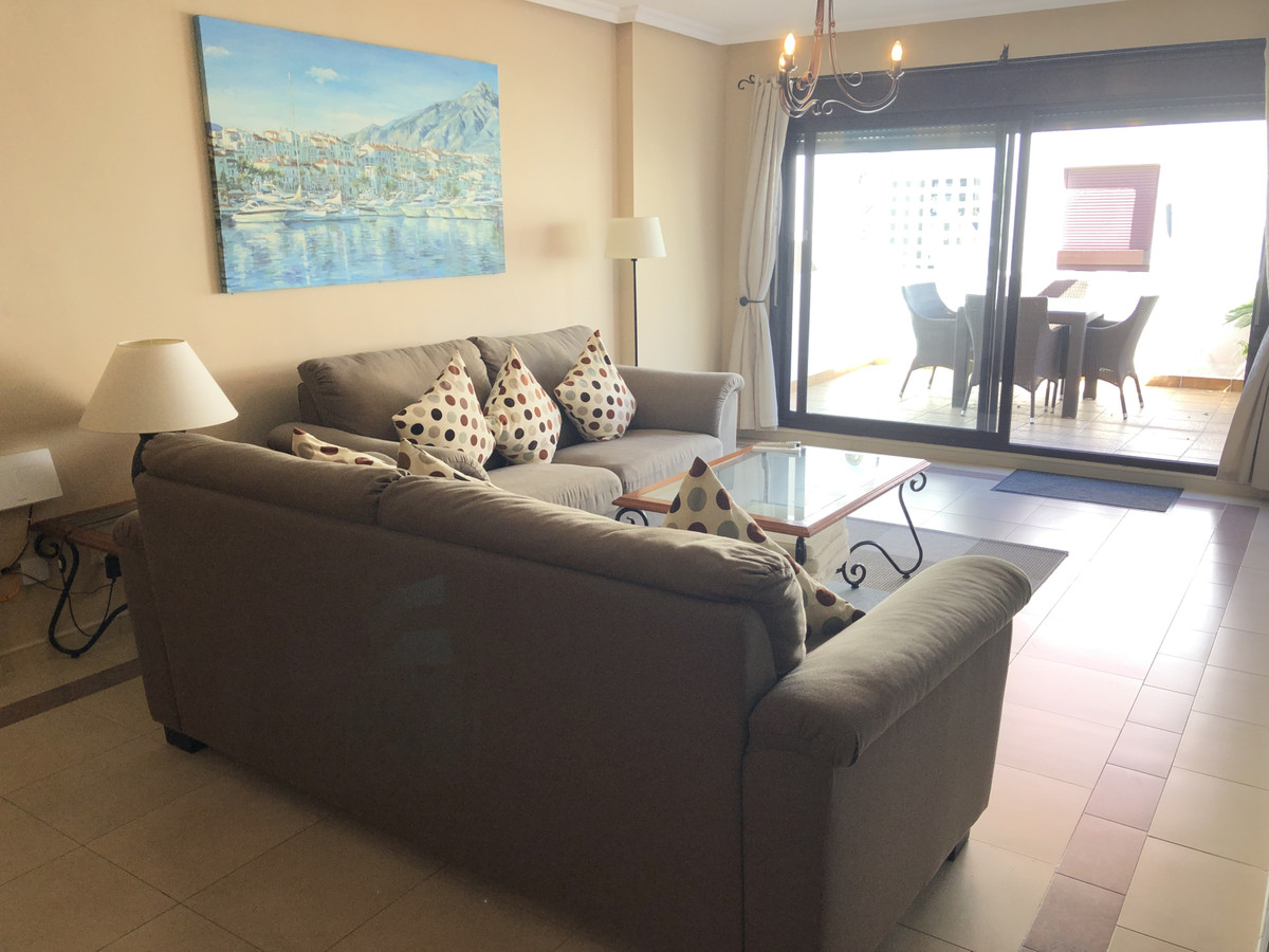 Ground Floor Apartment for rent in Nueva Andalucia, Marbella