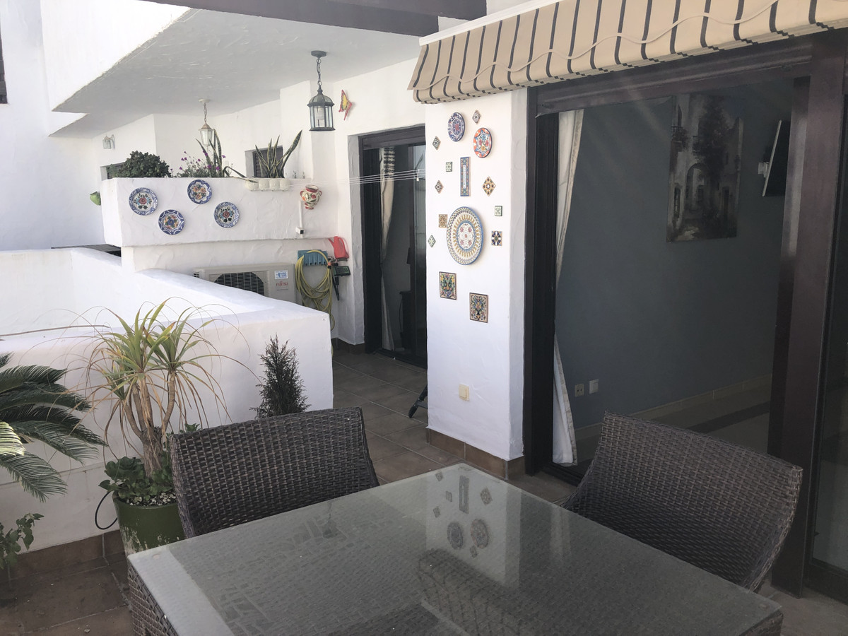 Ground Floor Apartment for rent in Nueva Andalucia, Marbella