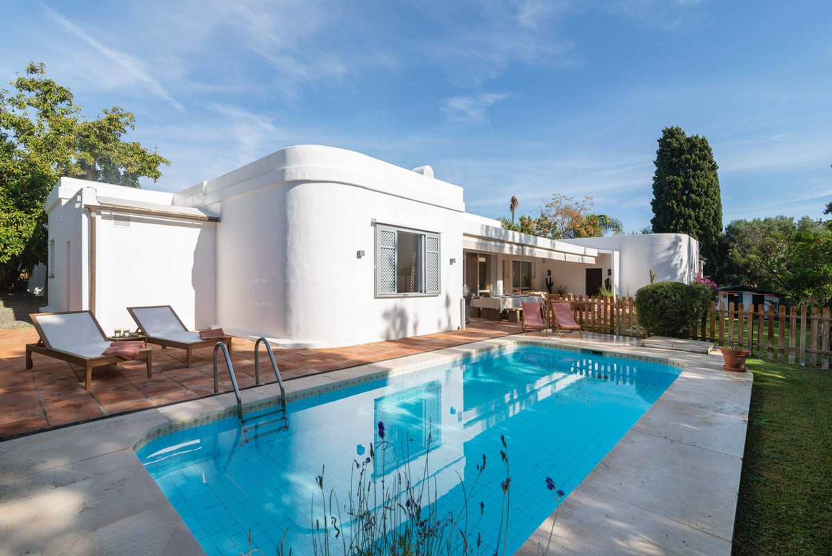 Villa for rent in Guadalmina Alta, San Pedro de Alcantara