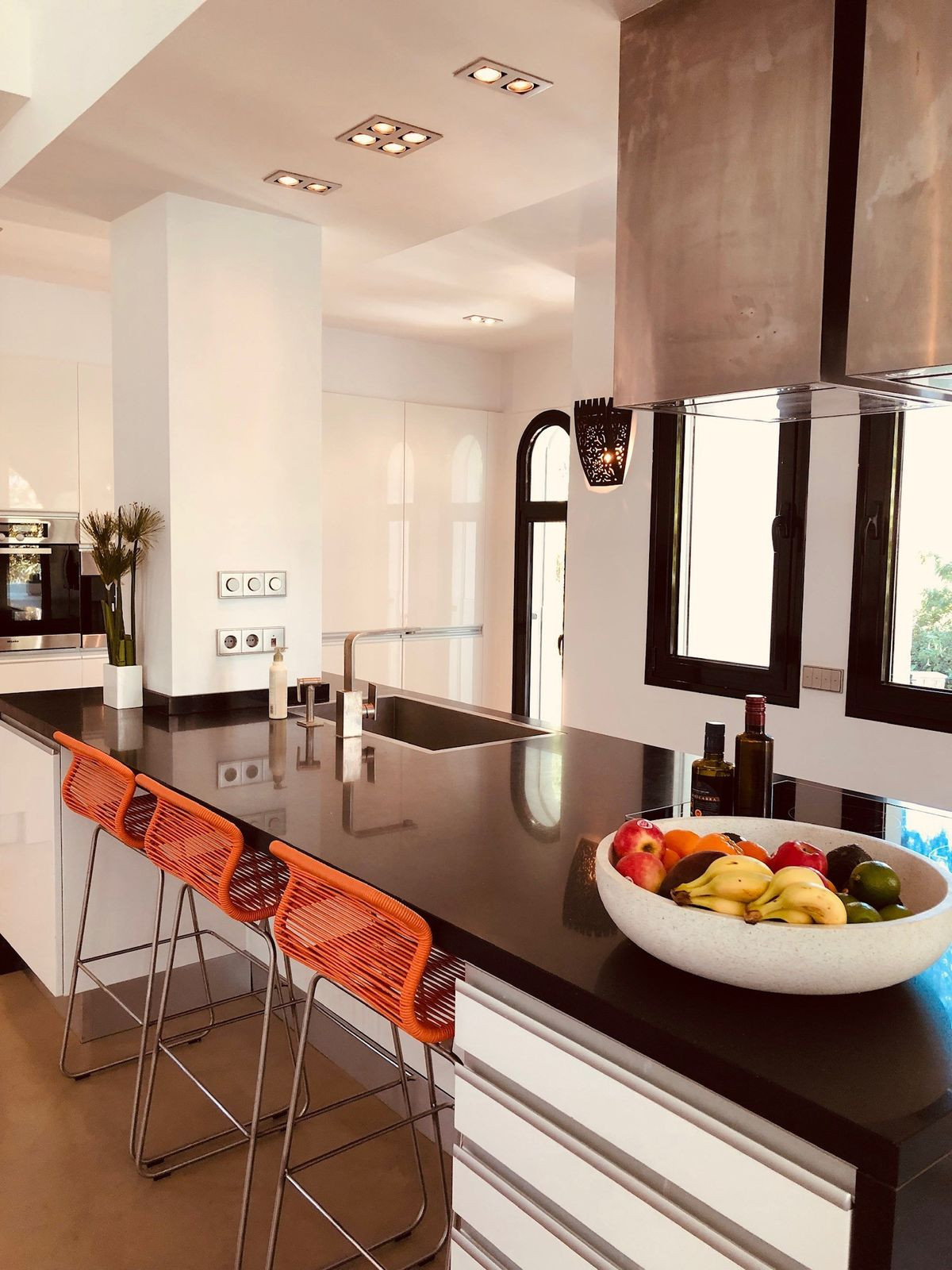 Semi Detached Villa for long term rent in Nueva Andalucia, Marbella
