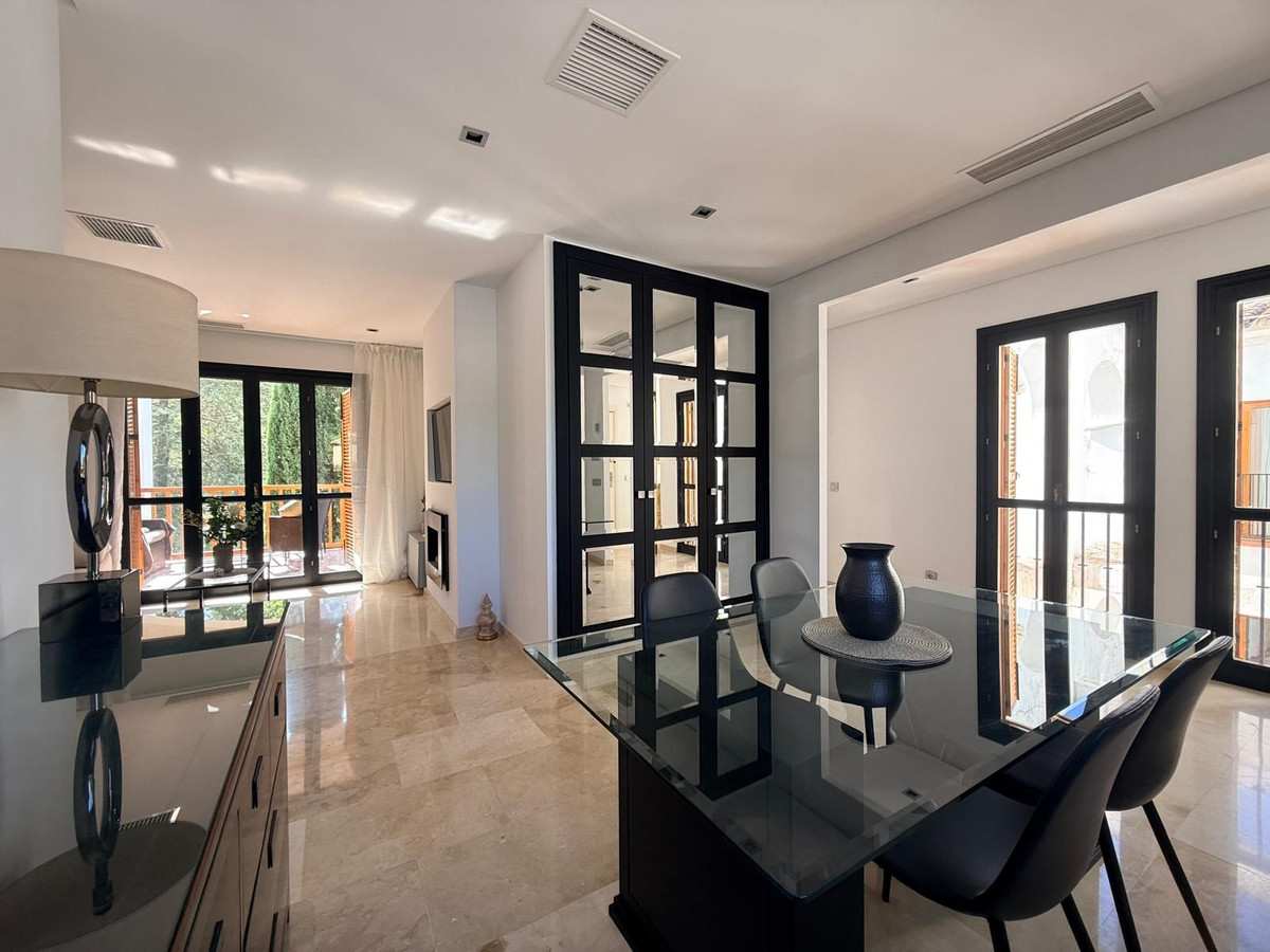 Penthouse for short term rent in Nueva Andalucia, Marbella