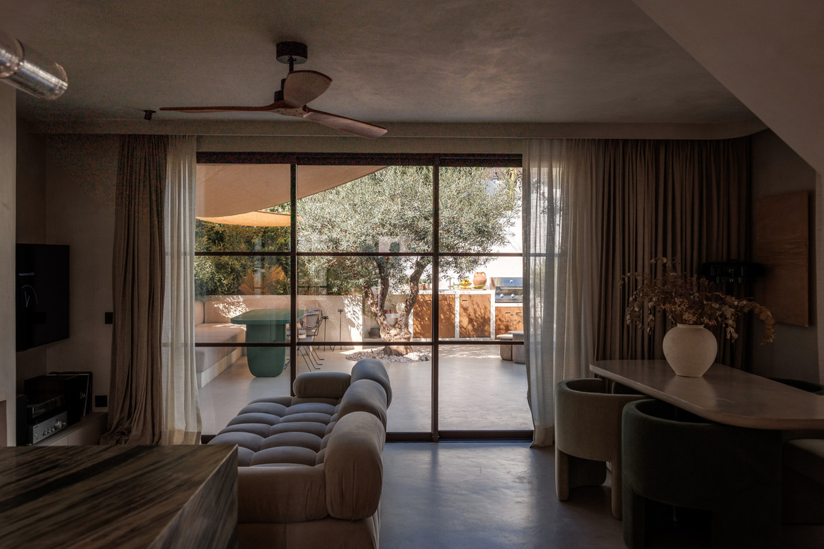 Town House for rent in Nueva Andalucia, Marbella