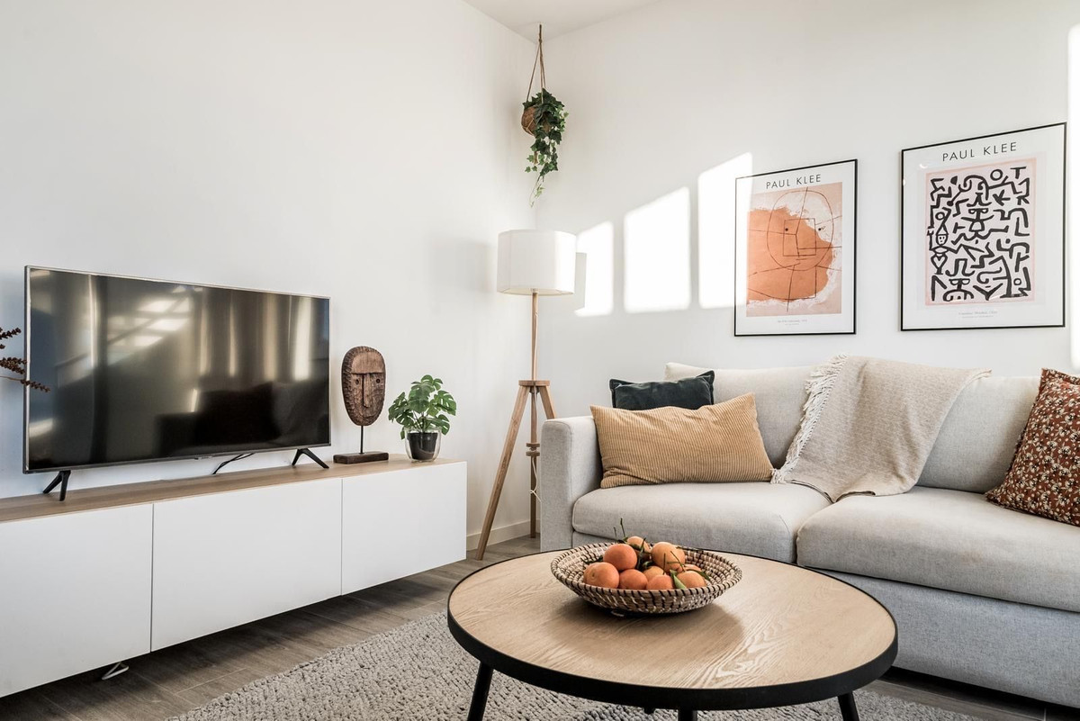 Apartment for rent in Cancelada, Estepona East