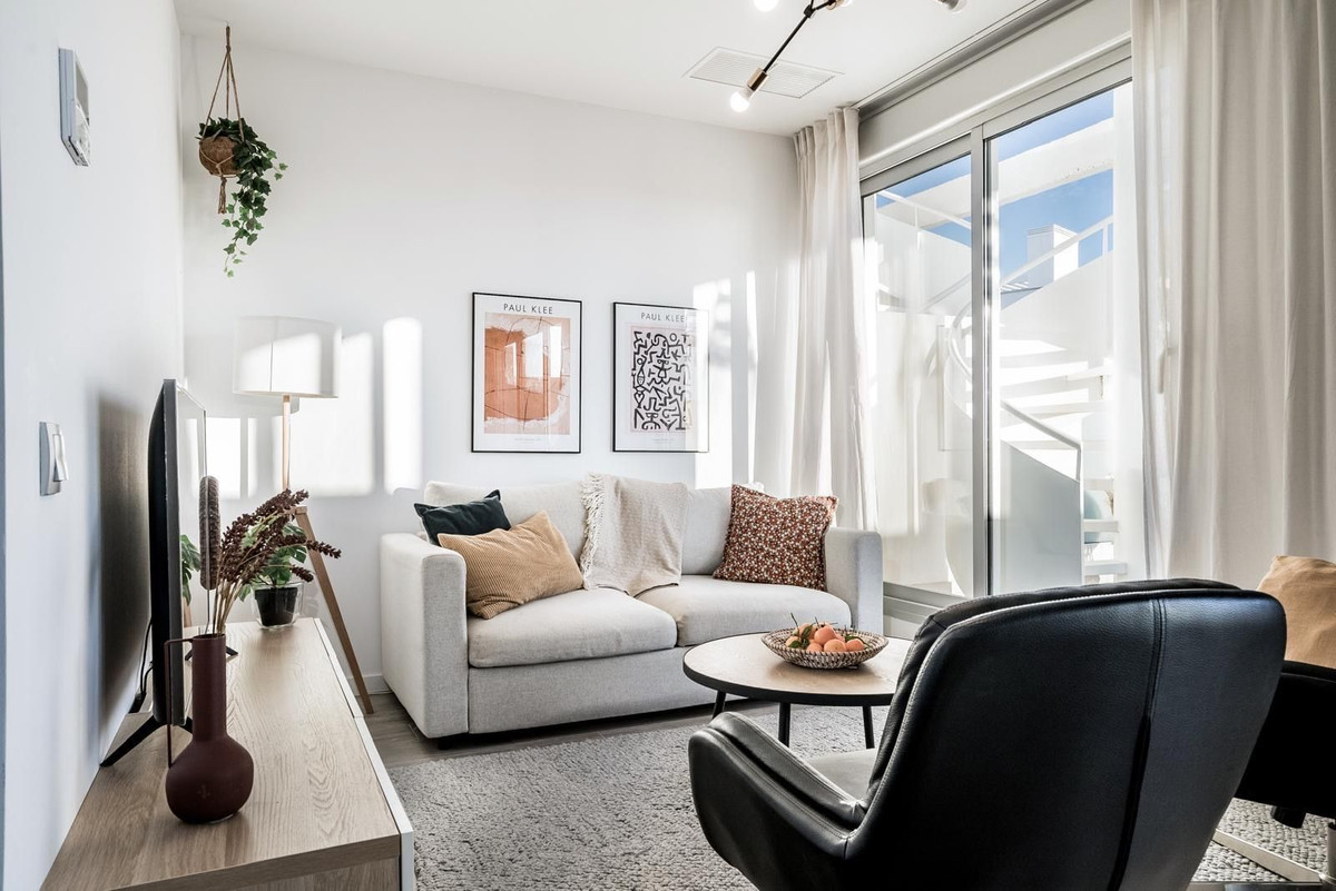 Apartment for rent in Cancelada, Estepona East