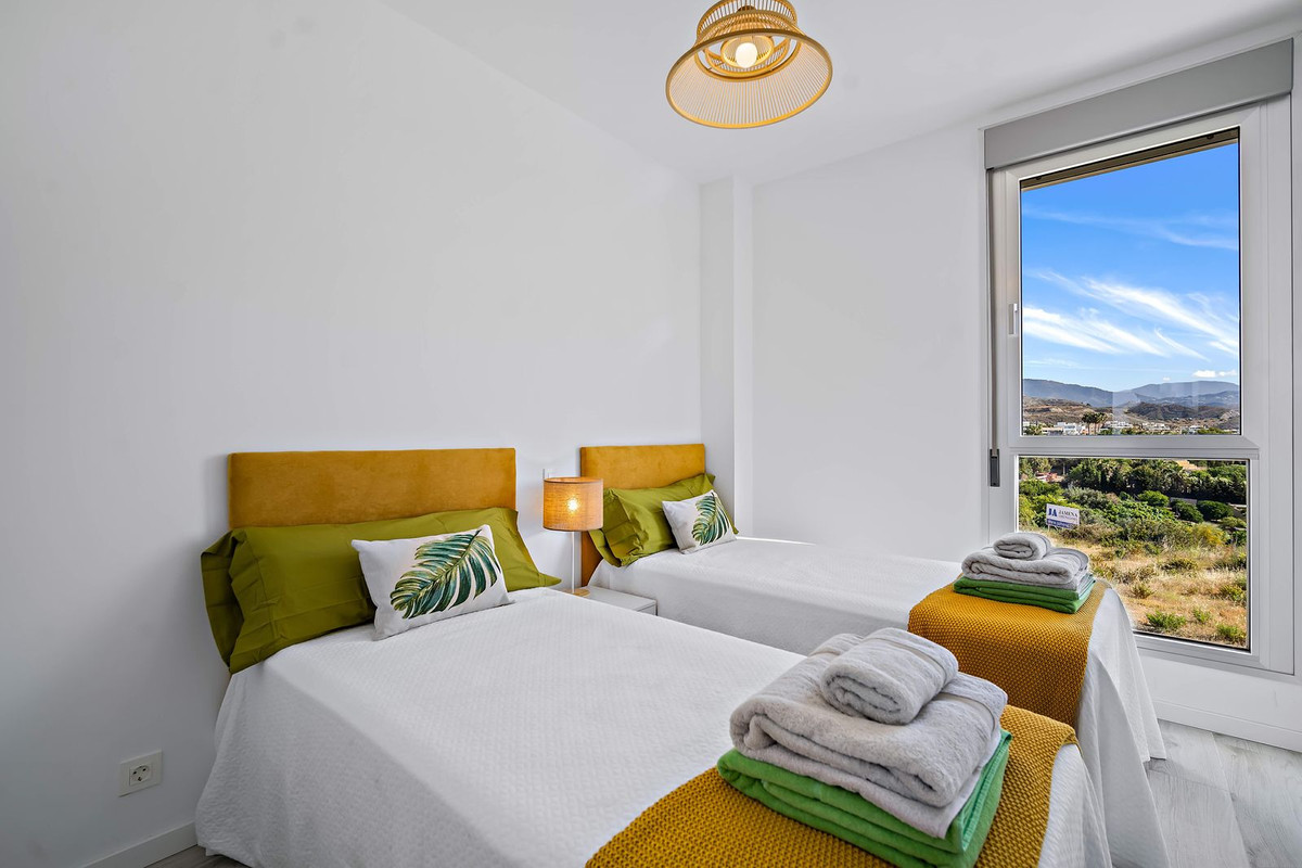 Apartment for short term rent in Cancelada, Estepona East