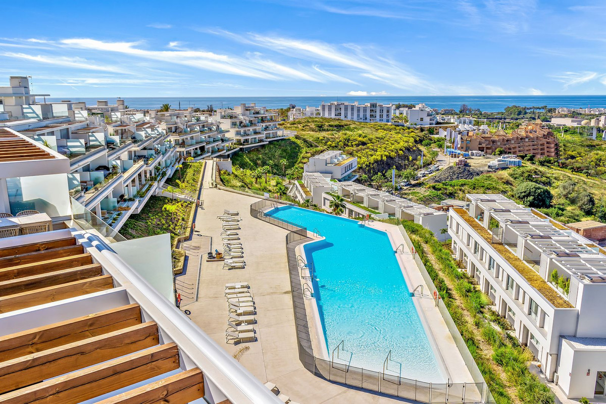 Apartment for short term rent in Cancelada, Estepona East