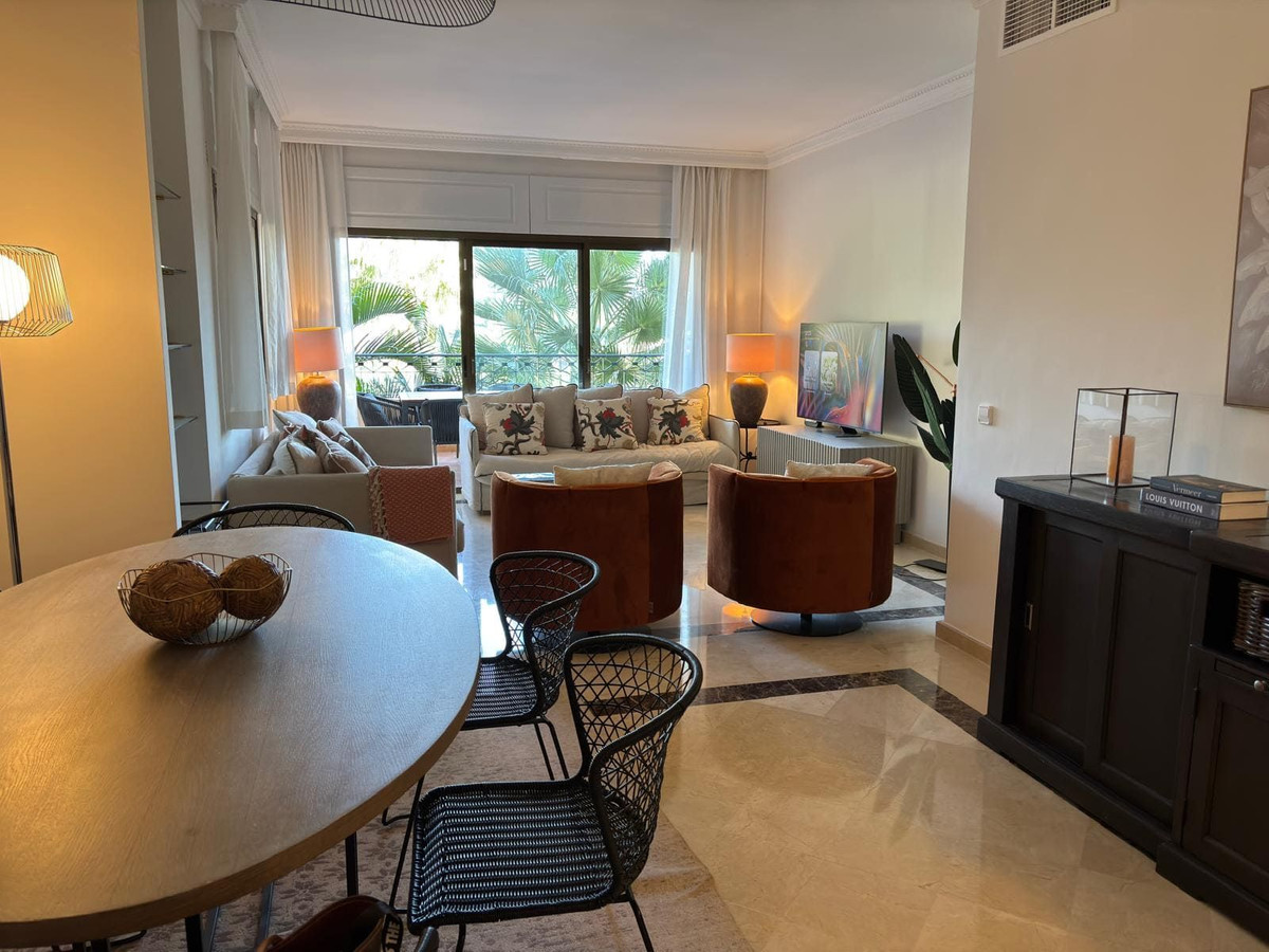 Ground Floor Apartment for long term rent in Rio Real, Marbella East