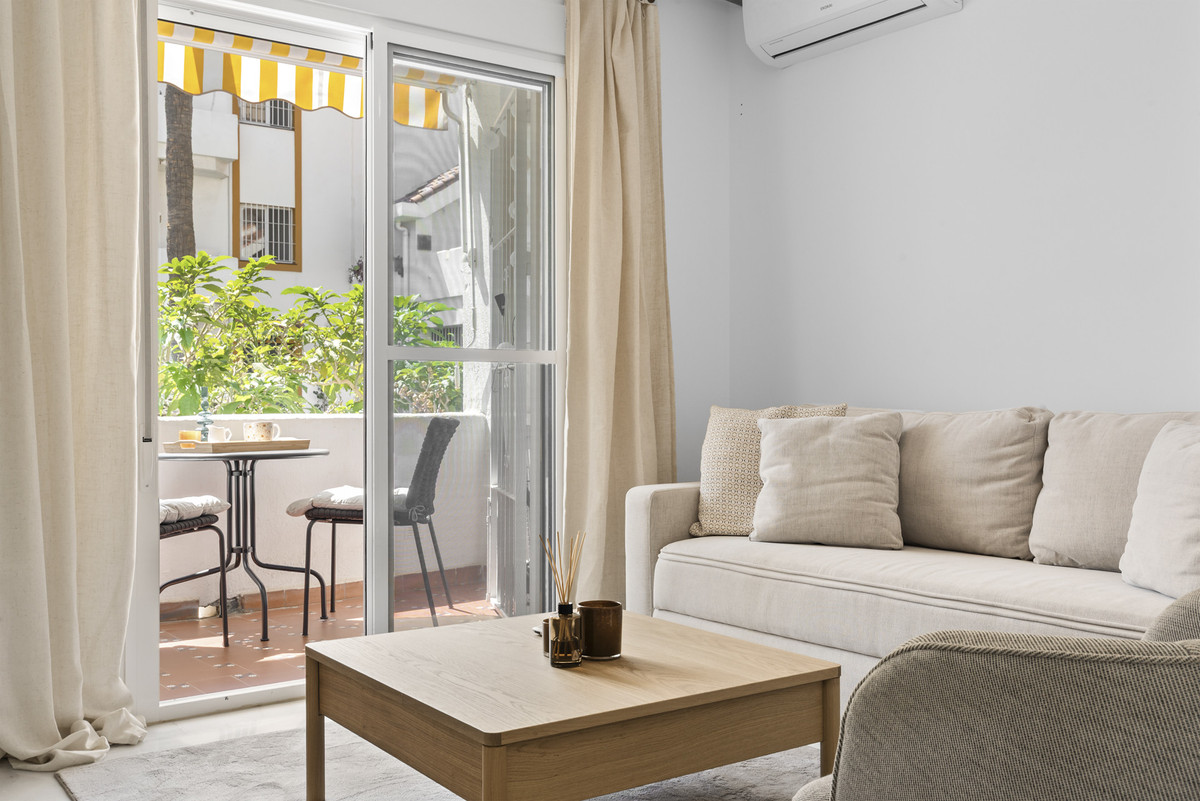 Apartamento en alquiler en Nueva Andalucia, Marbella