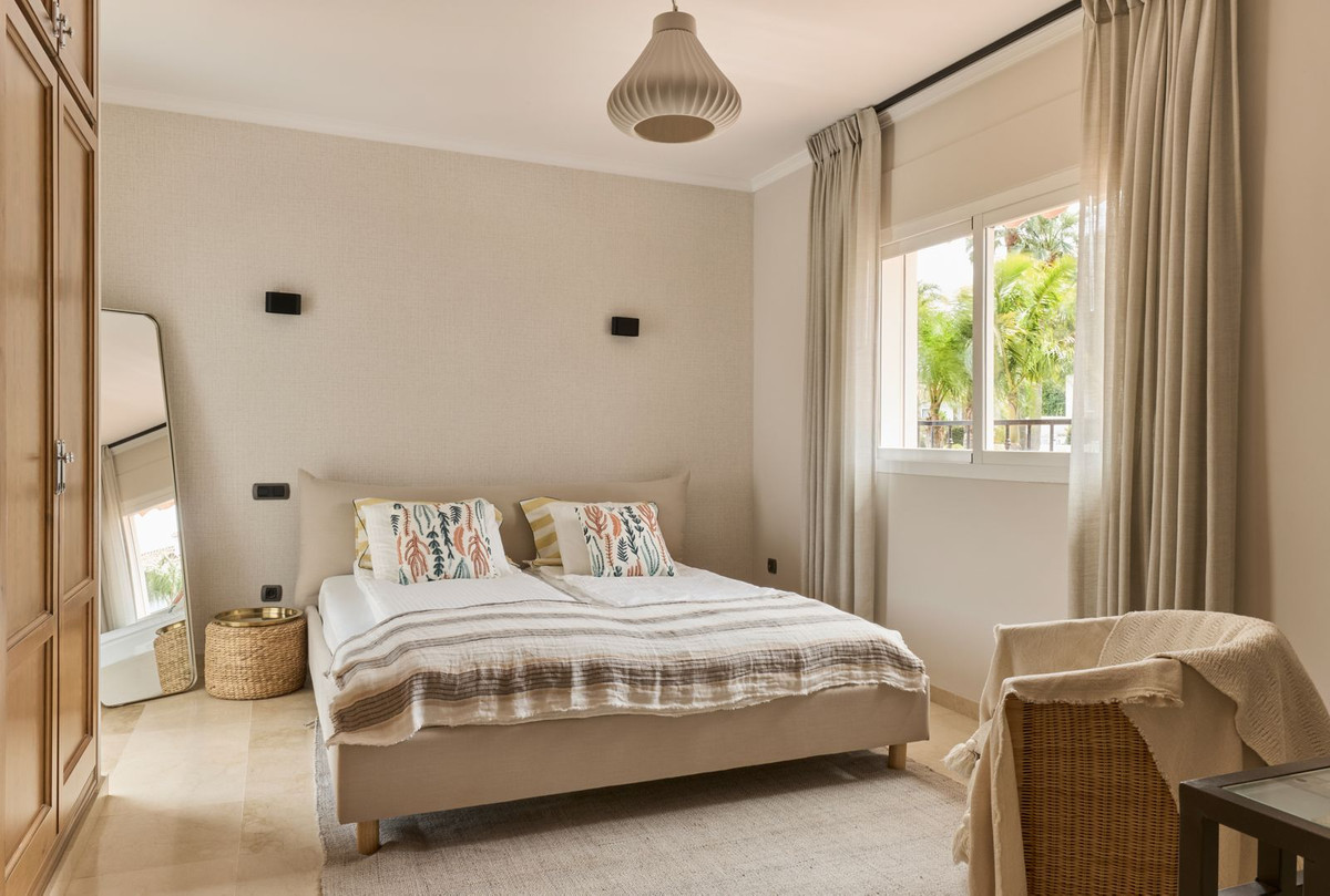 Villa for rent in Nueva Andalucia, Marbella