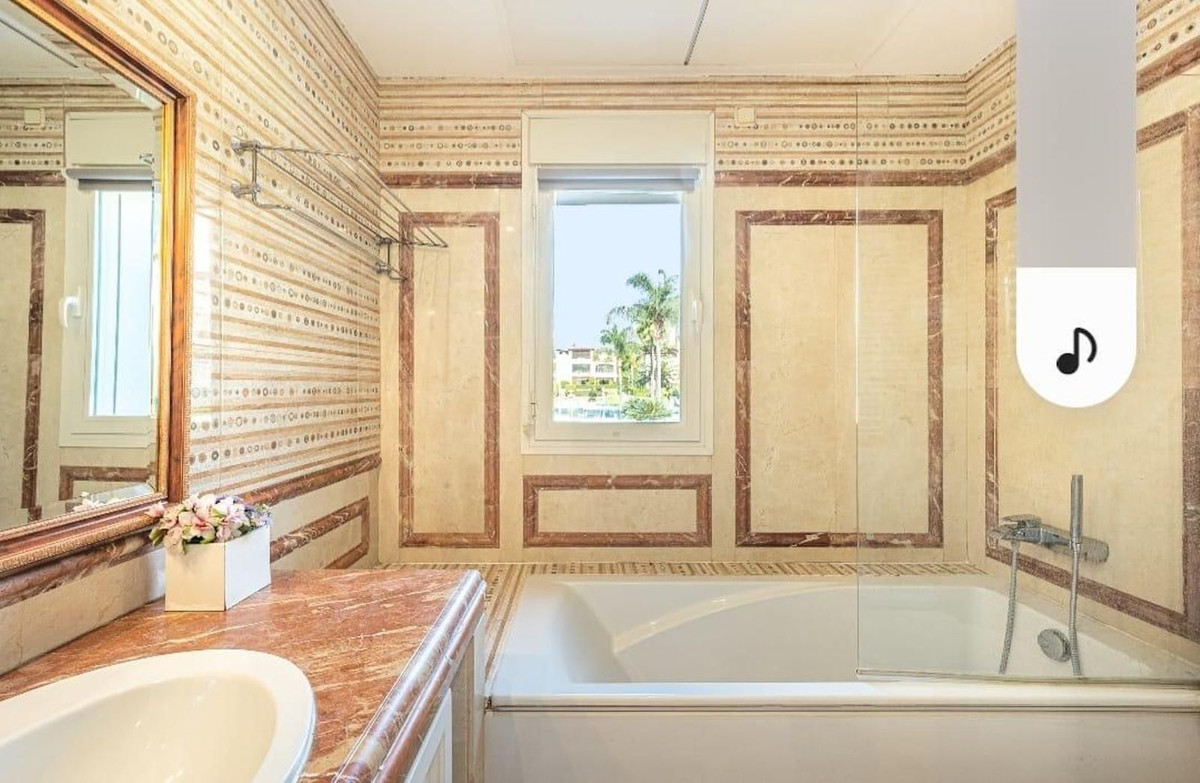 Ground Floor Apartment for rent in Marbella Golden Mile