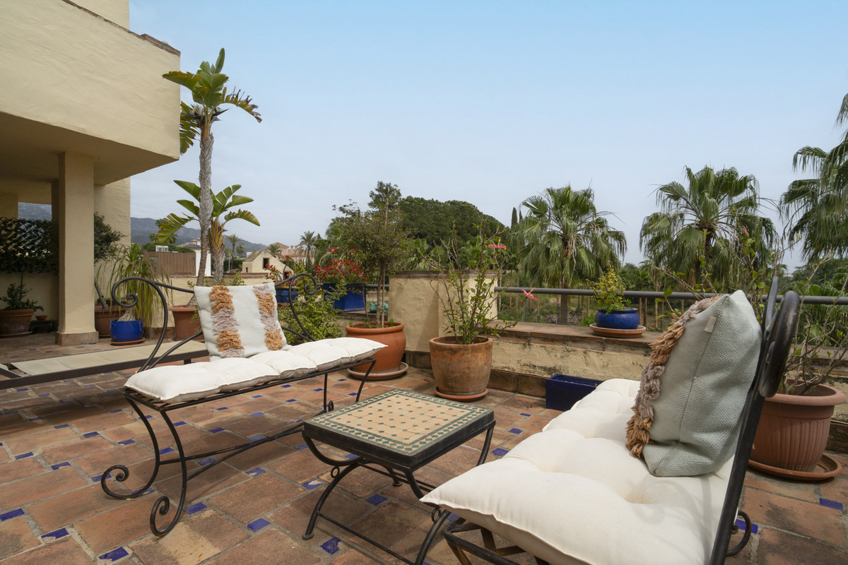 Apartment for long term rent in Marbella Golden Mile