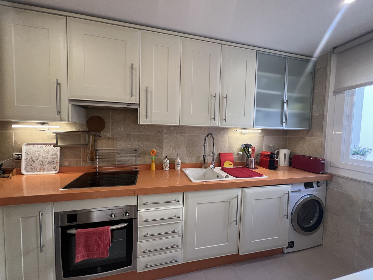 Apartment for short term rent in Nueva Andalucia, Marbella
