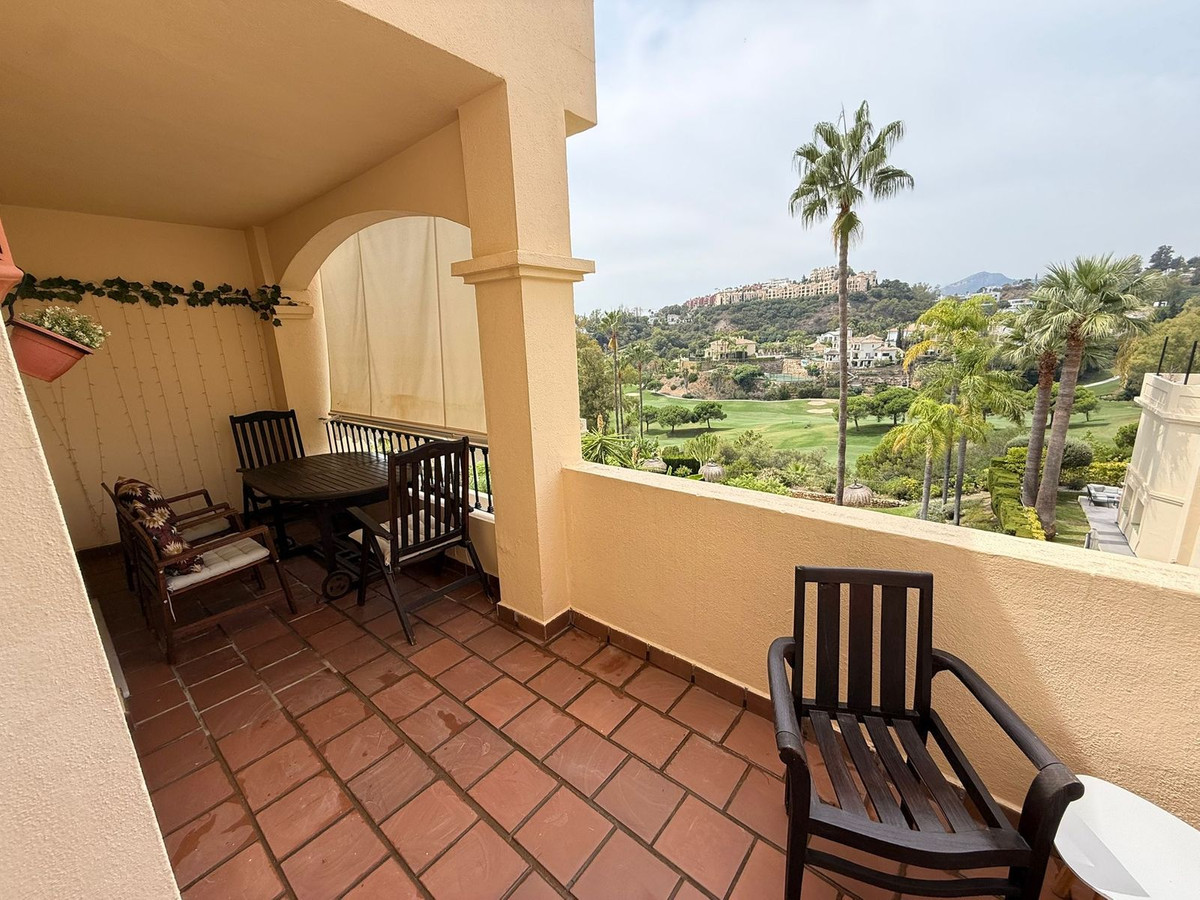Apartamento en alquiler en La Quinta, Benahavis