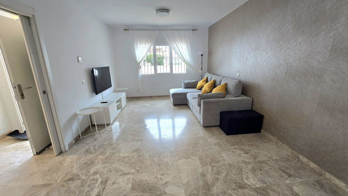 Town House for rent in Nueva Andalucia, Marbella