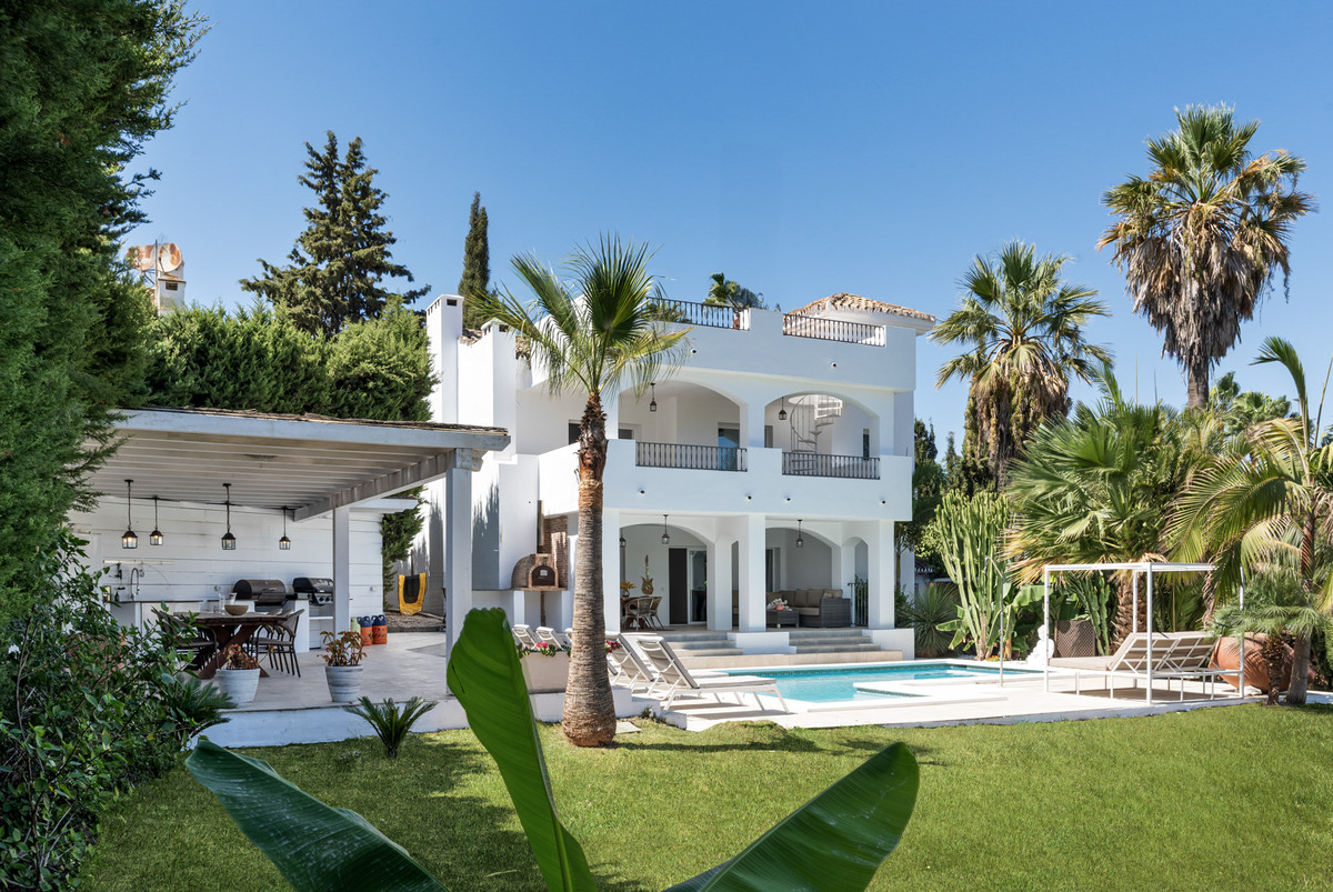 Villa en alquiler vacacional en Nueva Andalucia, Marbella