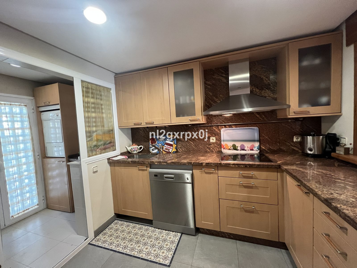 Semi Detached Villa for rent in Costalita, Estepona East