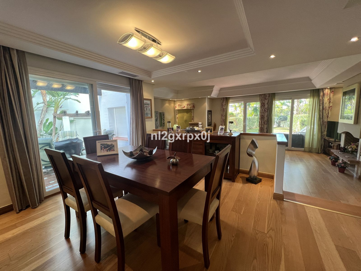Semi Detached Villa for rent in Costalita, Estepona East