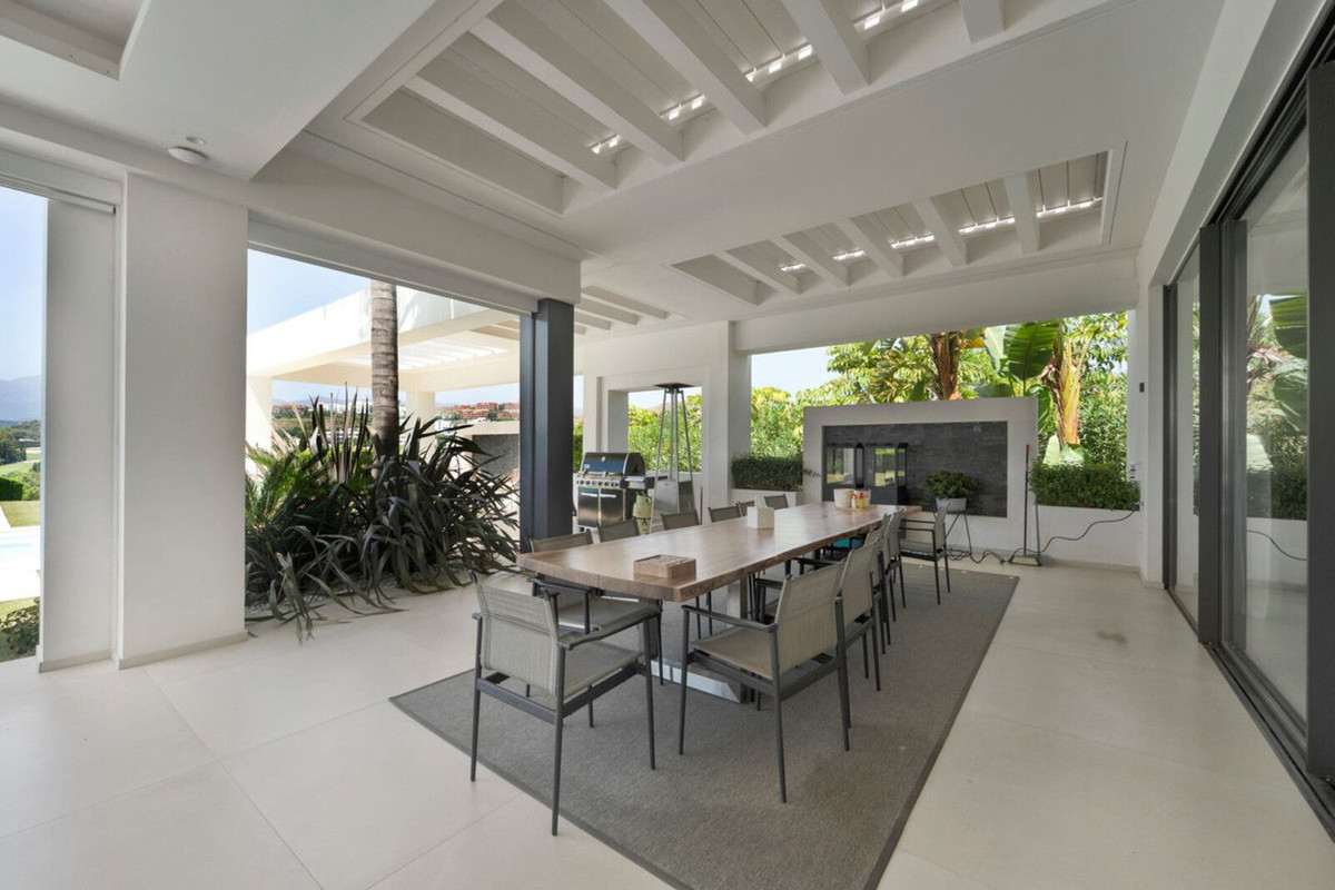 Villa en alquiler en Los Flamingos, Benahavis