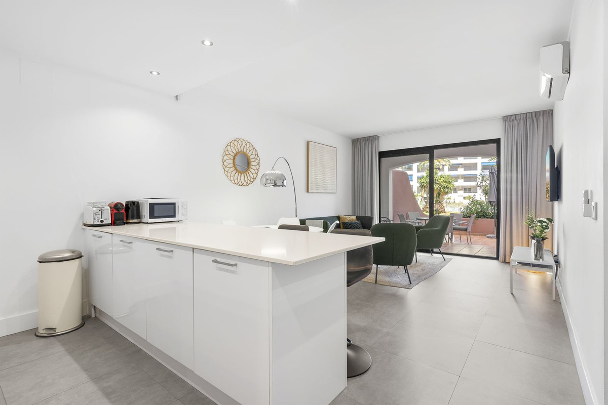 Ground Floor Apartment for short term rent in Marbella - Puerto Banus