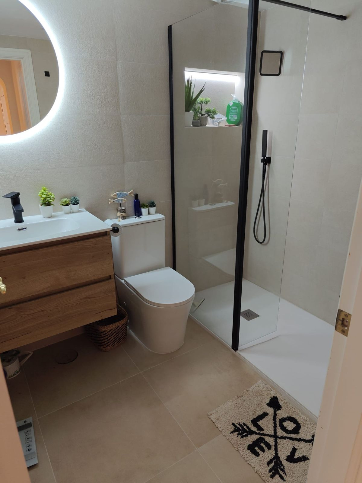 Apartment for long term rent in Los Arqueros, Benahavis