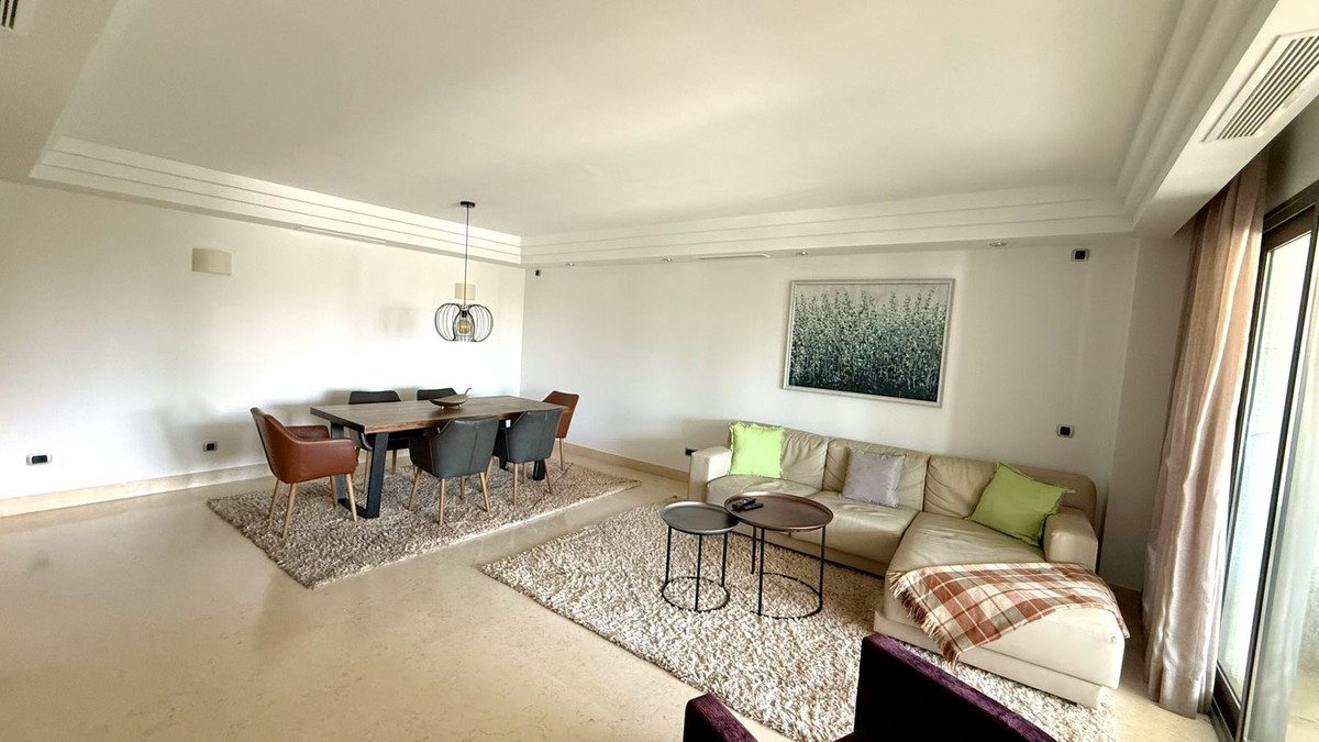 Apartment for long term rent in Marbella Golden Mile