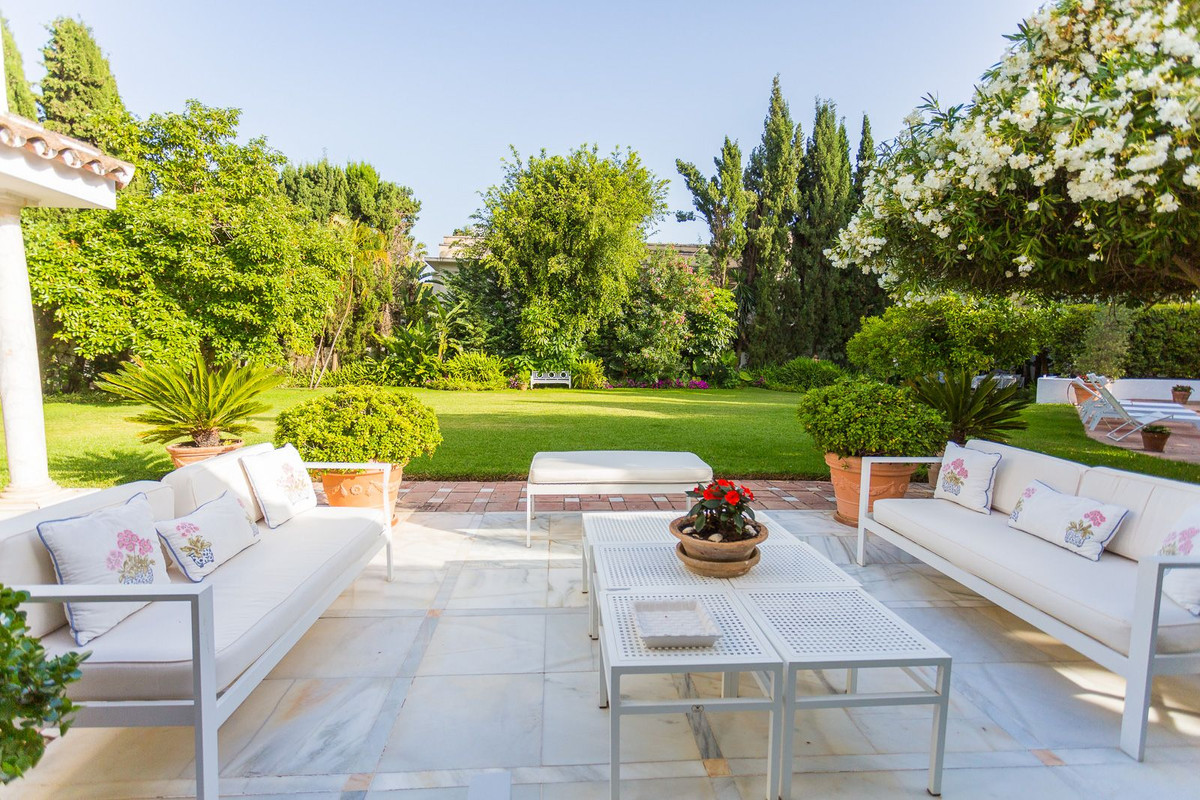 Villa for rent in Marbella Golden Mile