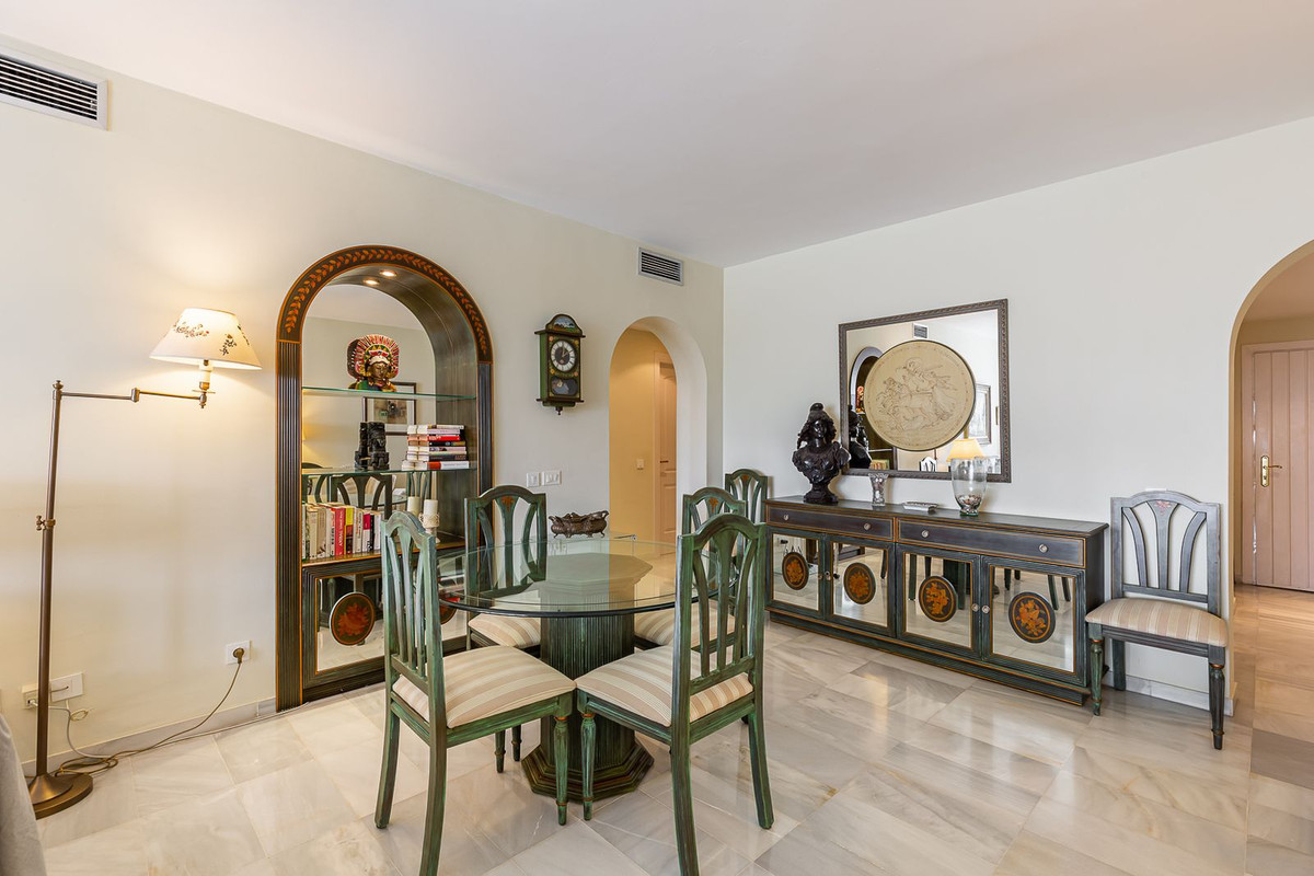Apartment for short term rent in Estepona