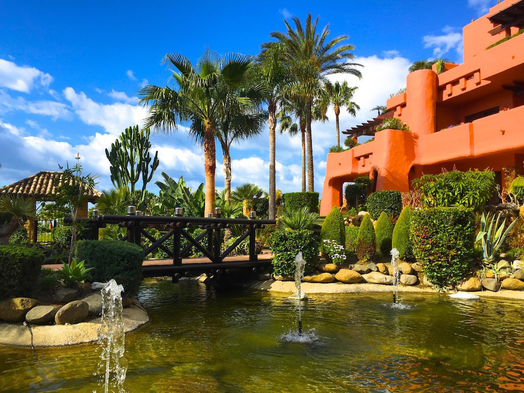 Ground Floor Apartment for short term rent in Estepona East