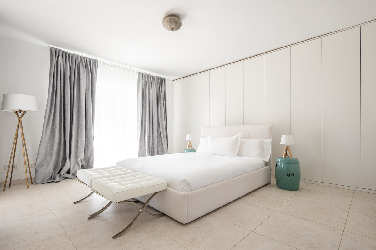 Villa for rent in Marbella Golden Mile