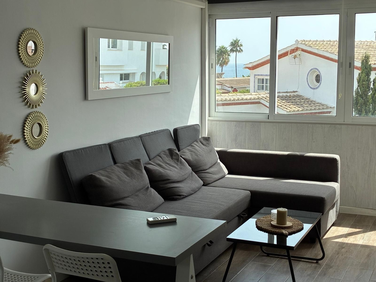 Penthouse for long term rent in El Faro, Mijas Costa