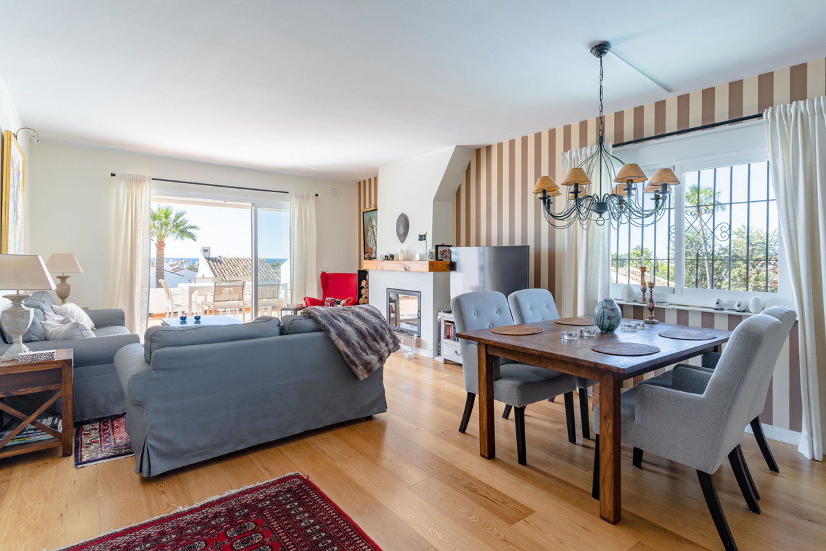 Apartment for short term rent in Nueva Andalucia, Marbella