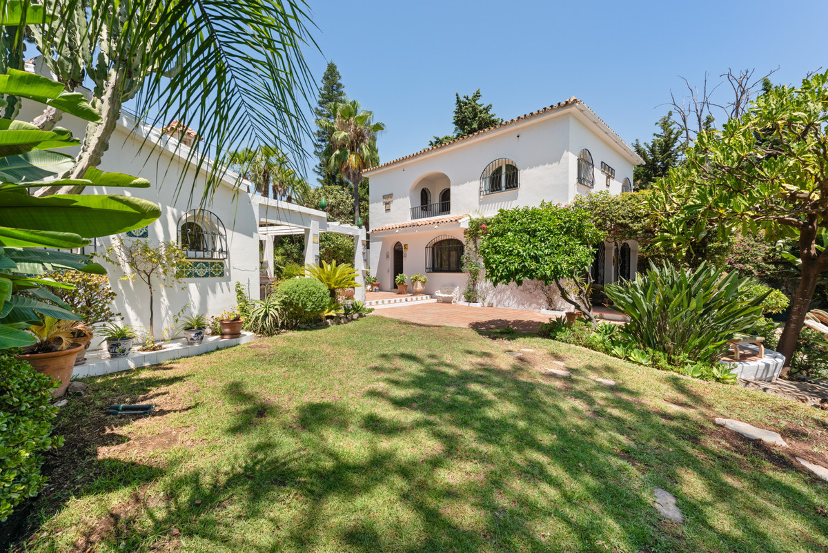 Villa en alquiler vacacional en Nueva Andalucia, Marbella